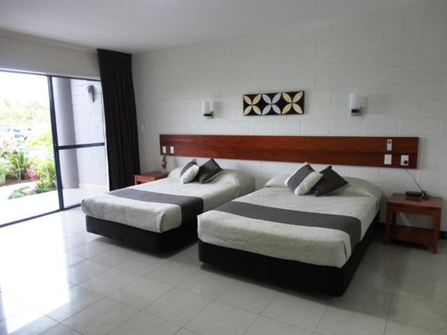 Amanaki Hotel Apia Room photo