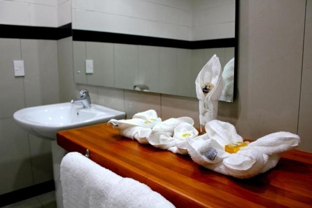 Amanaki Hotel Apia Room photo